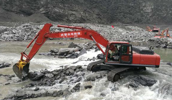 【方圓信息快訊】四川茂縣山體垮塌救災(zāi)，通信業(yè)全力開(kāi)展搶險(xiǎn)救災(zāi)！