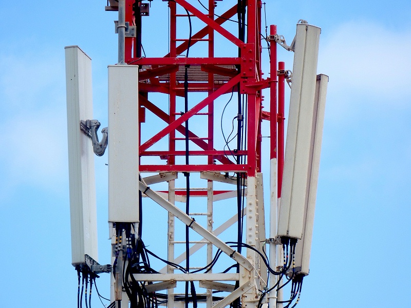 工信部：累計建成開通5G基站超過142.5萬個